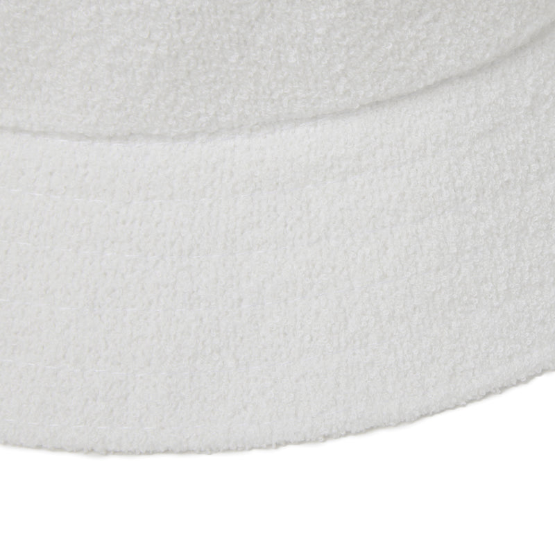 KANGOL × GADORO PILE HAT "WHITE"